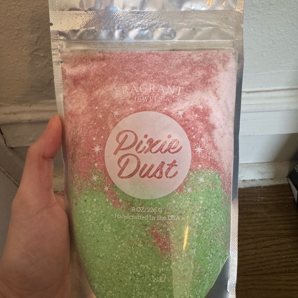 Fragrant Jewels Pixie Dust Bath Soak